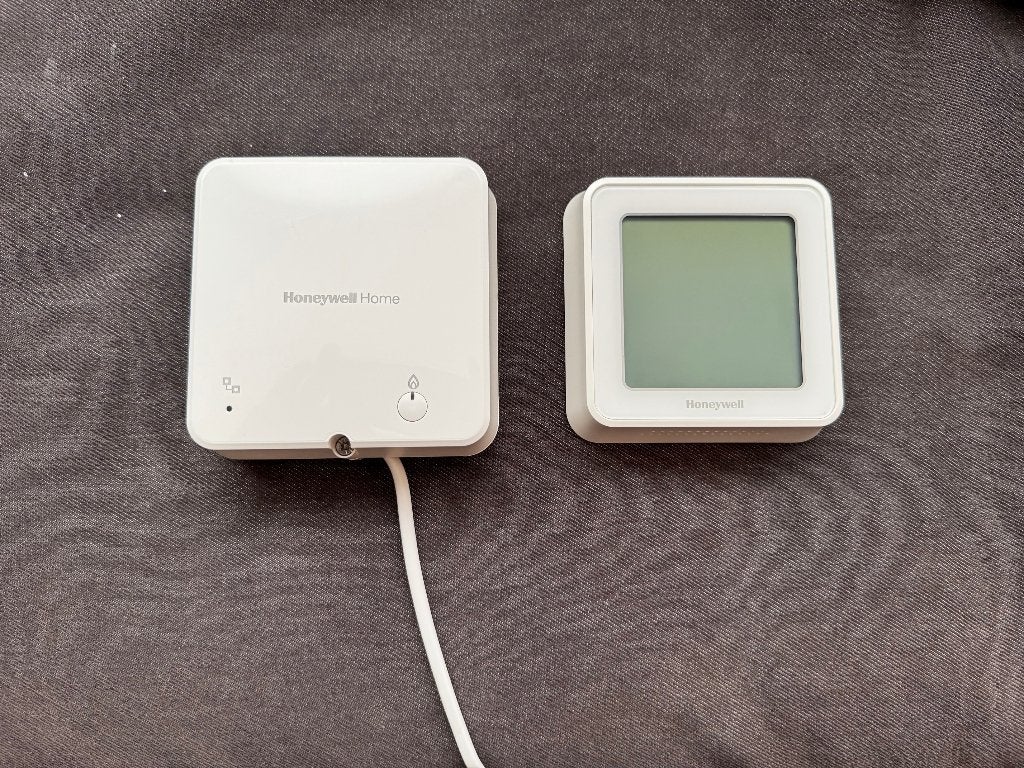 Honeywell LyricT6 Thermosstaat, Doe-het-zelf en Verbouw, Thermostaten, Ophalen, Slimme thermostaat, Zo goed als nieuw