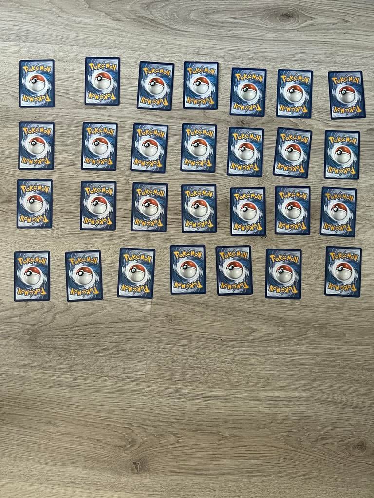 Pokémon kaarten - 28 kaarten (diverse), Ophalen of Verzenden, Gebruikt, Meerdere kaarten