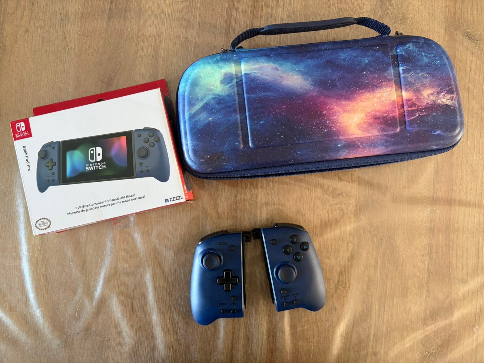 Hori Split Pad Pro - Nintendo Switch + bijpassende case, Ophalen of Verzenden, Zo goed als nieuw, Switch, Overige controllers