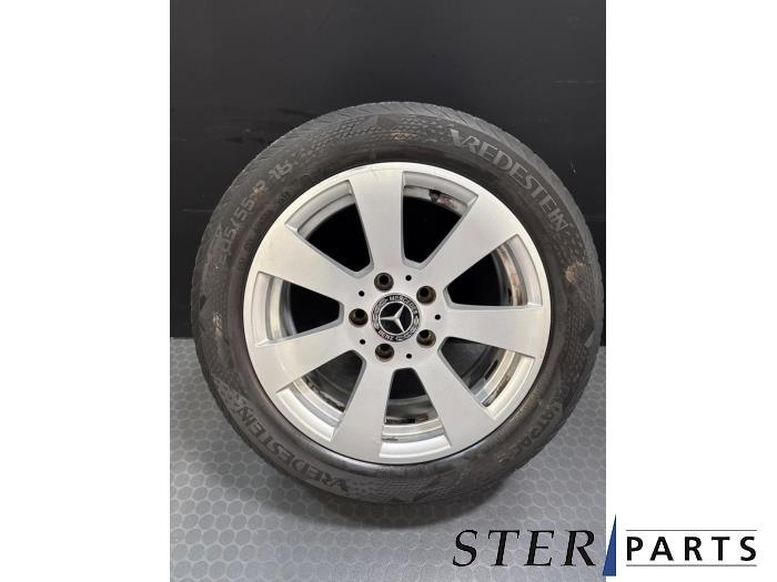Velgen set + banden van een Mercedes C-Klasse, Auto-onderdelen, Gebruikt, -, -, Ophalen of Verzenden