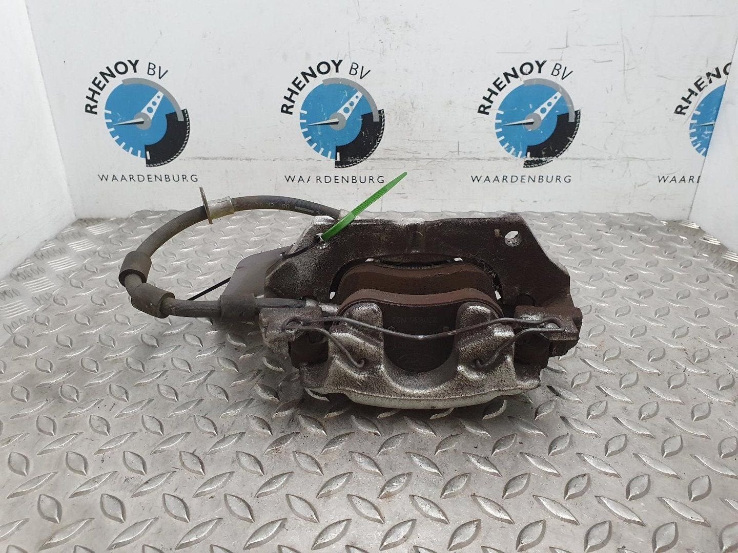 FORD FIESTA ACTIVE 1.0L 12V Euro 6.2-emissienorm REM KLAUW 2, Ophalen of Verzenden, Gebruikt, Stiba lid