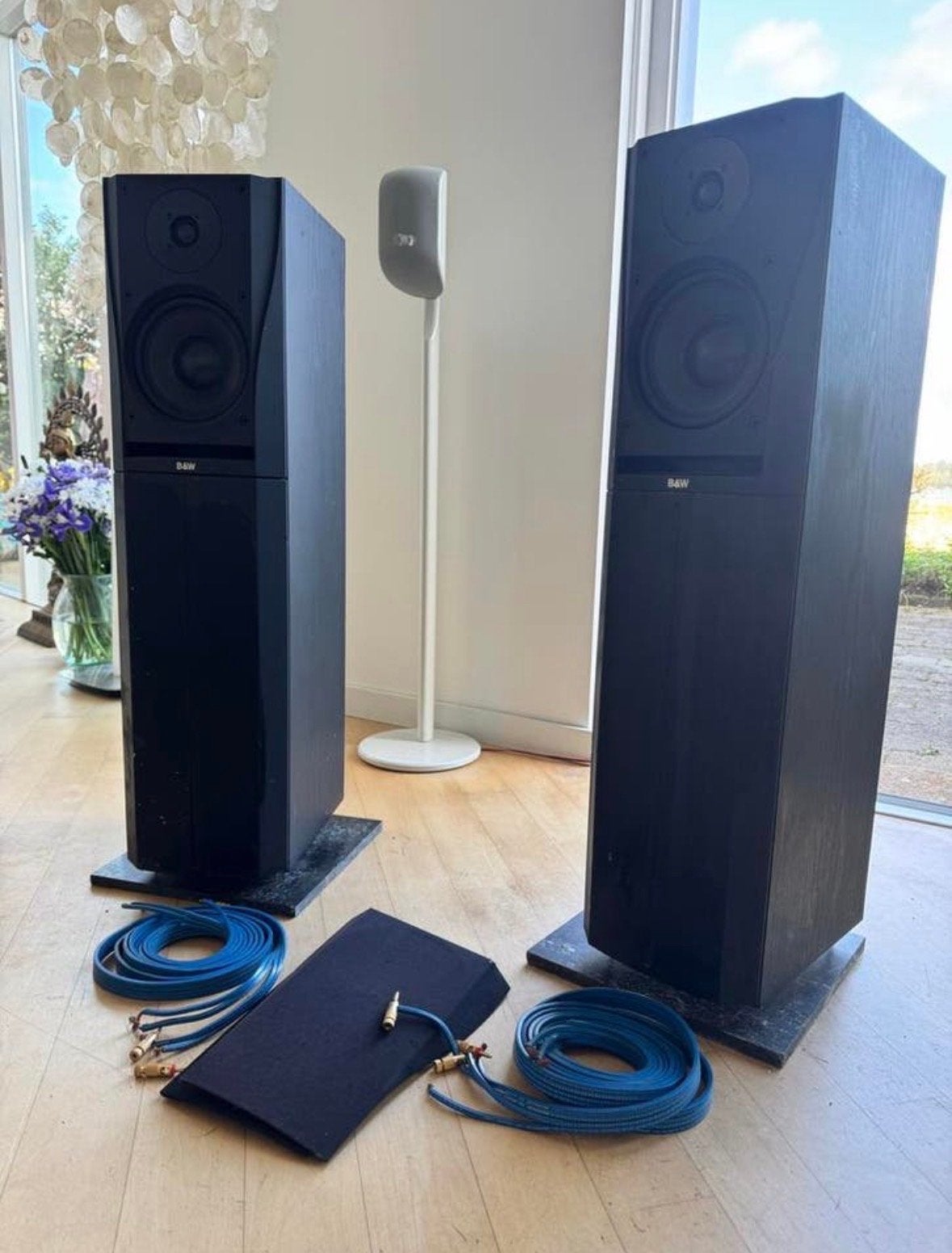B&W DM305 Vloerstaande Luidsprekers, 120w, Audio, Tv en Foto, Luidsprekers, Ophalen, Gebruikt, Bowers & Wilkins (B&W), 120 watt of meer