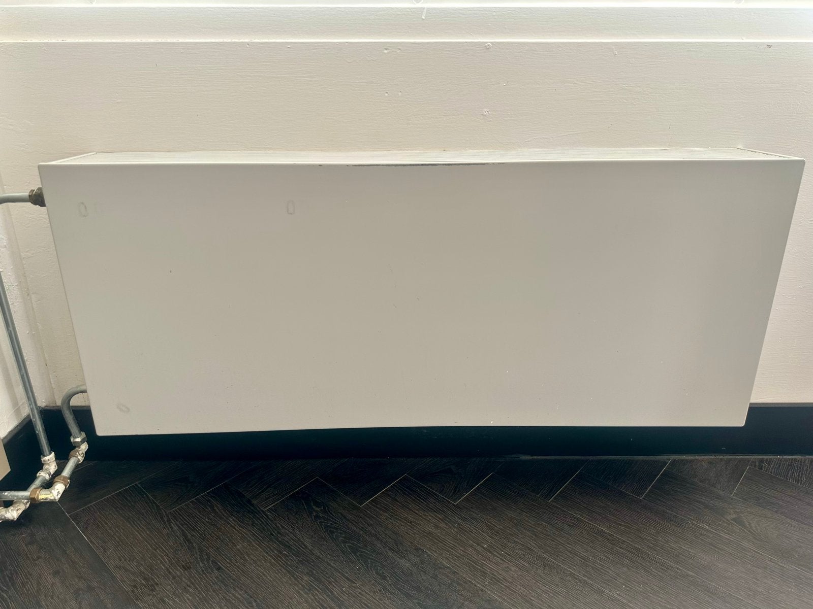 Vlakke Radiatorombouw,  heel licht grijs  46x110x16 cm, 30 tot 80 cm, Gebruikt, Overige typen, Ophalen of Verzenden