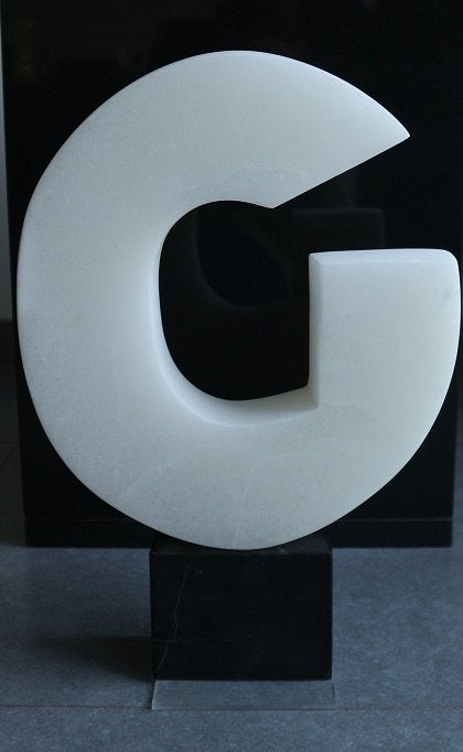 Lieven DEBRABANDERE, albasten beeld "Ik en Gij", Ophalen, Handgemaakt, 20 - 50 cm, Beeld