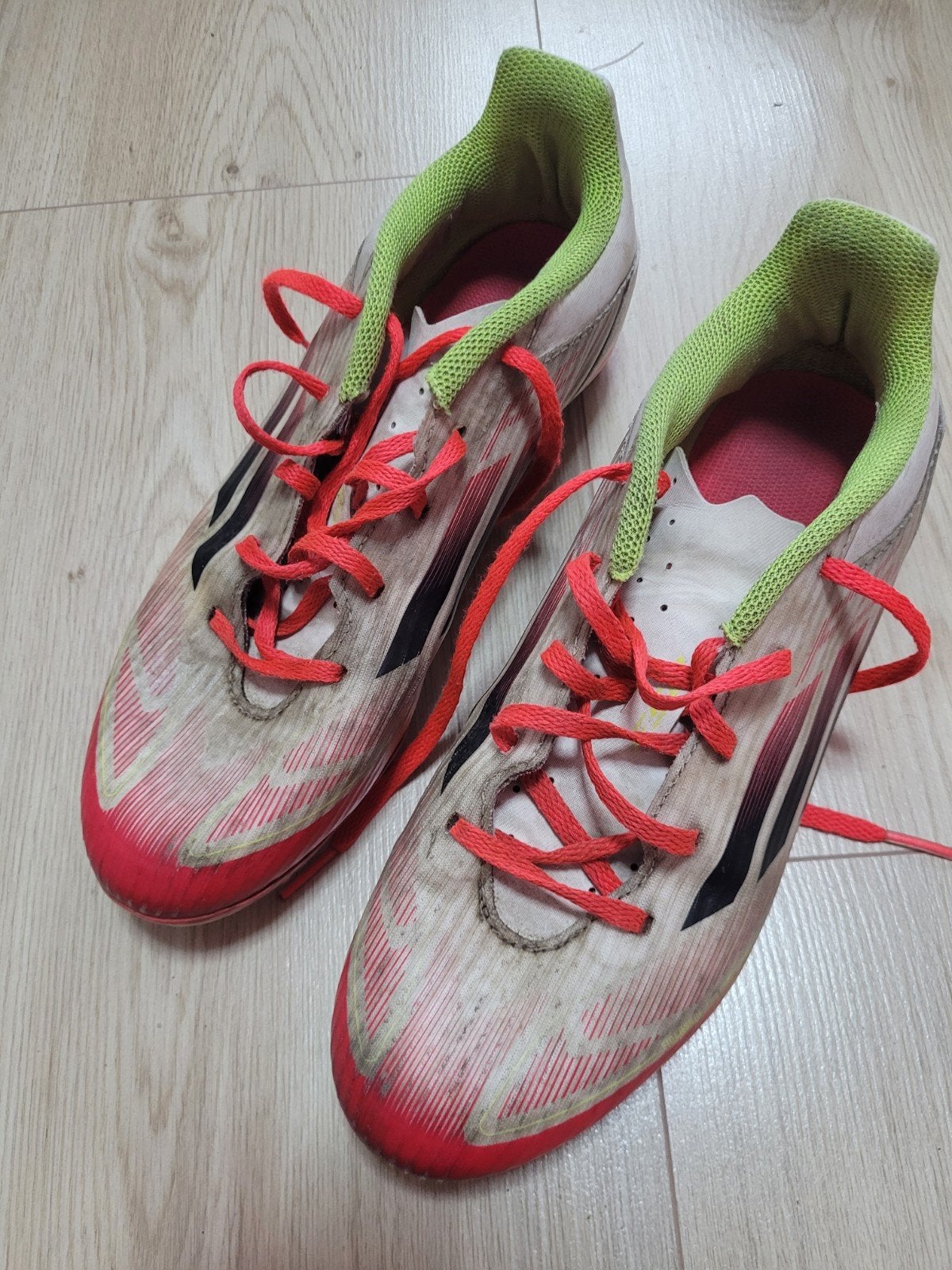 Adidas F50 voetbalschoenen maat 40, Sport en Fitness, Voetbal, Maat XS of kleiner, Ophalen, Schoenen