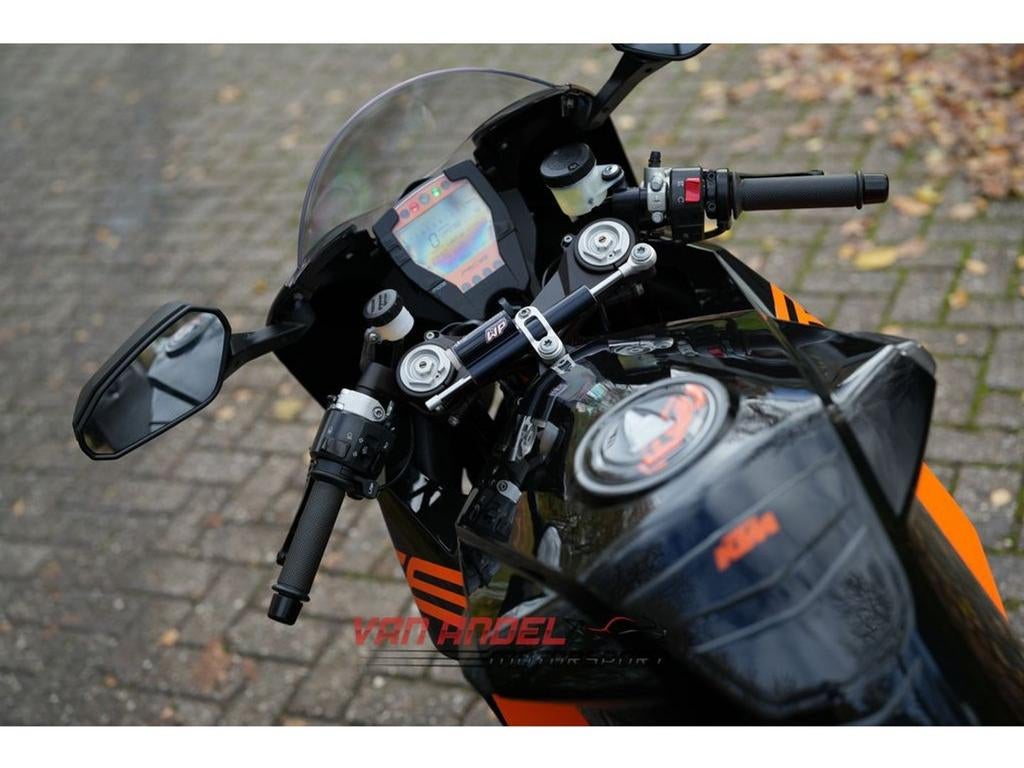 KTM KTM 1190 RC8 R | Akrapovic EVO4! (bj 2011) 46,000 km, 2 cilinders, KTM, Motorrijbewijs A, Bedrijf