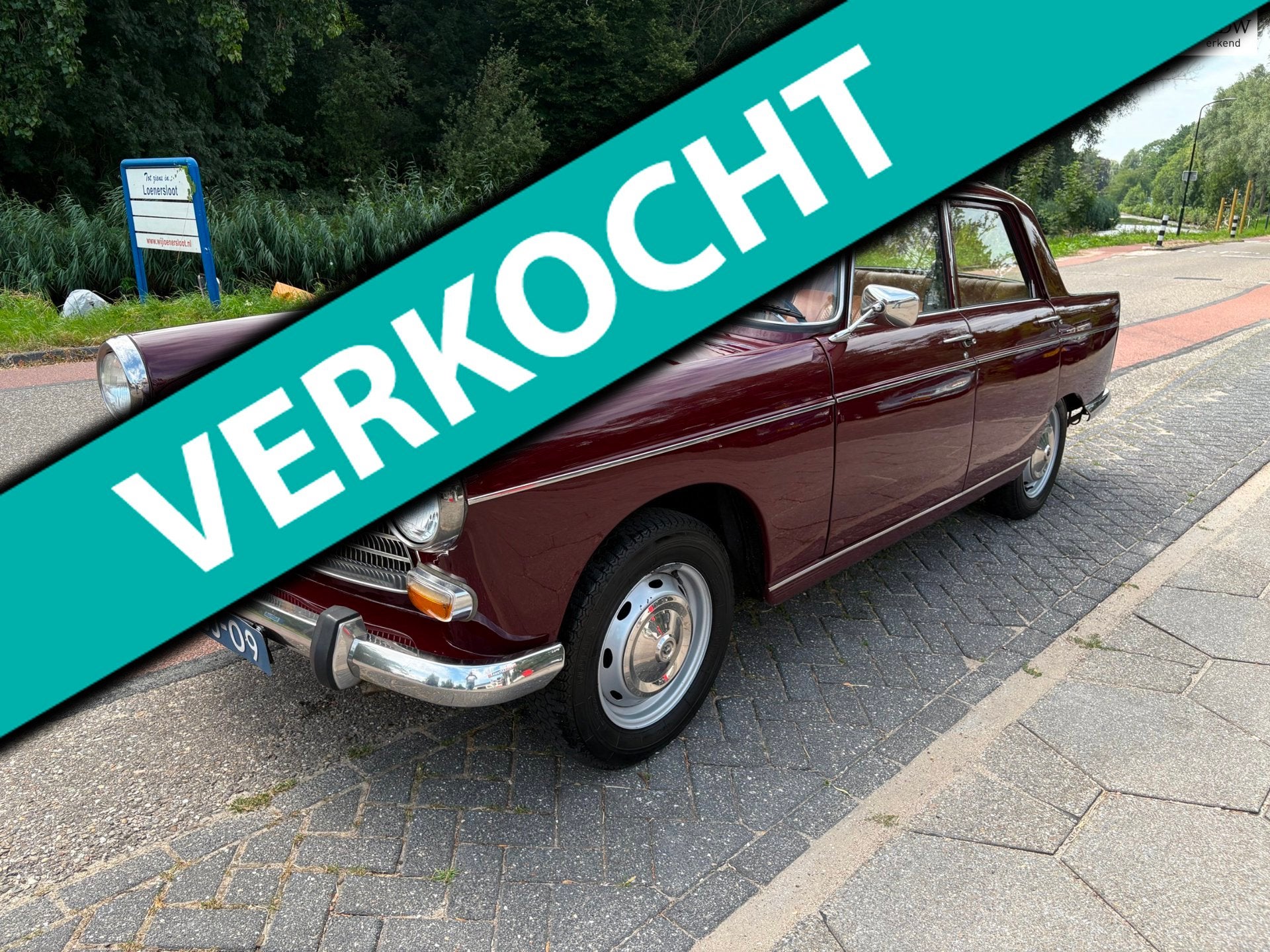 Peugeot 404 Sedan OLDTIMER - OPEN DAK - NL auto!, Achterwielaandrijving, Gebruikt, Overige modellen, 4 cilinders