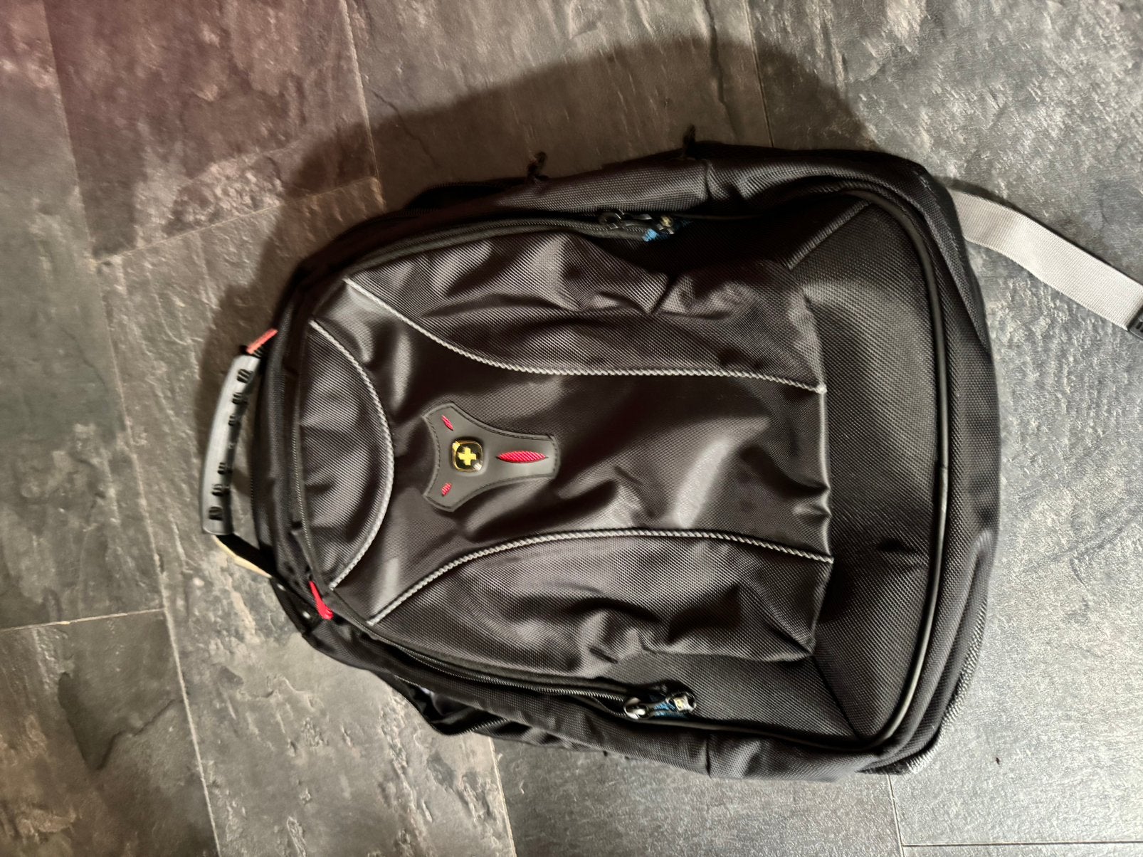Wenger carbon 17” laptoprugzak, Computers en Software, 17 inch of meer, Ophalen of Verzenden, Zo goed als nieuw, Zwart