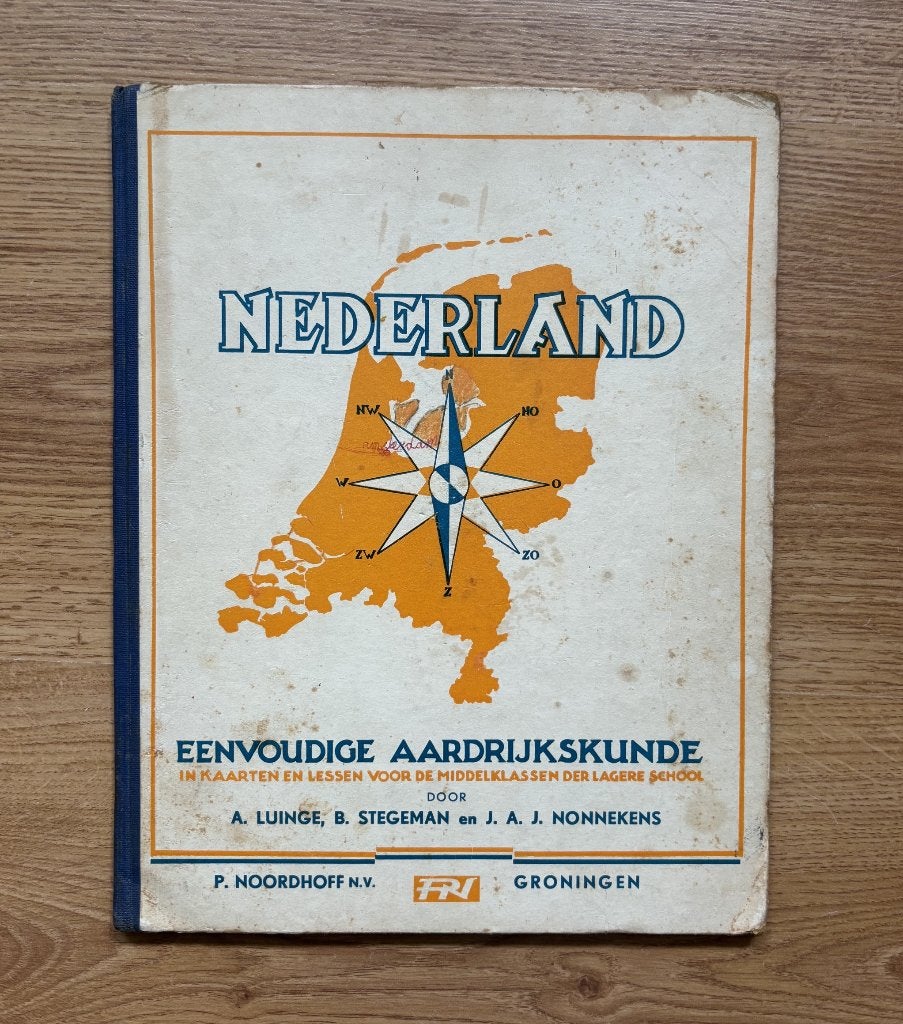 Aardrijkskundeboek Nederland 1955, Boeken, Gelezen, Overige typen, Diverse auteurs, Ophalen of Verzenden