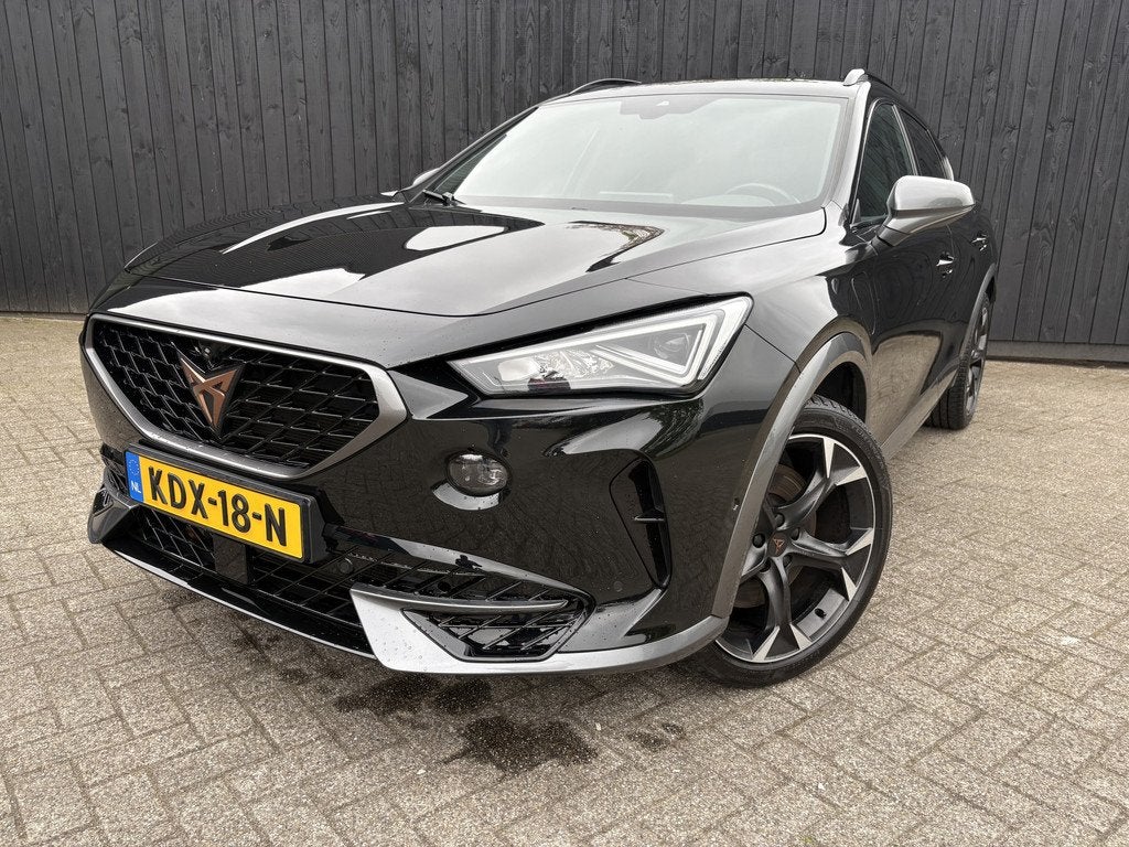 CUPRA Formentor 1.4 e-Hybrid VZ Performance (bj 2023), Auto's, Cupra, 12 maanden, Automatische klimaatregeling, Gebruikt, 4 cilinders