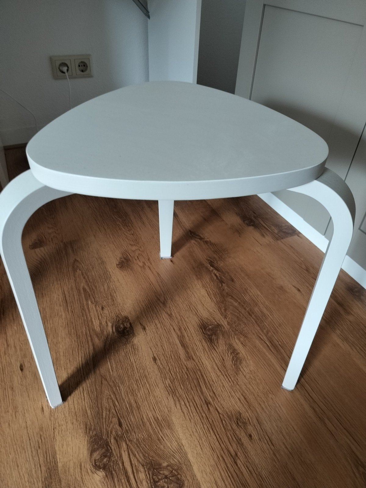Wit Ikea krukje - Zo goed als nieuw, Ophalen, Zo goed als nieuw, Hout