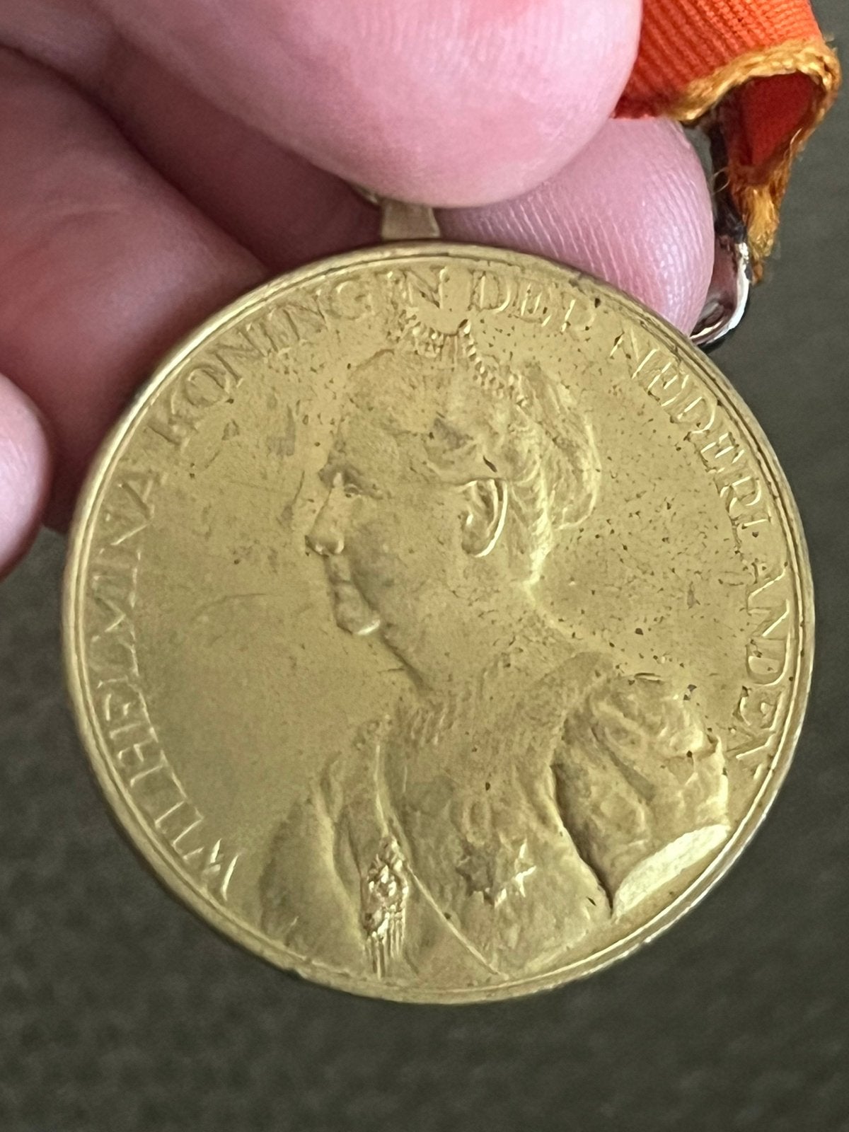Draagpenning Wilhelmina, Postzegels en Munten, Ophalen of Verzenden, Overige materialen, Nederland