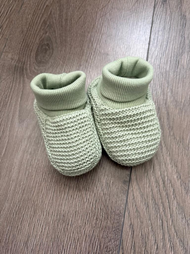 Hema babyslofjes mintgroen, Verzenden, Nieuw, Jongetje of Meisje, Slofjes