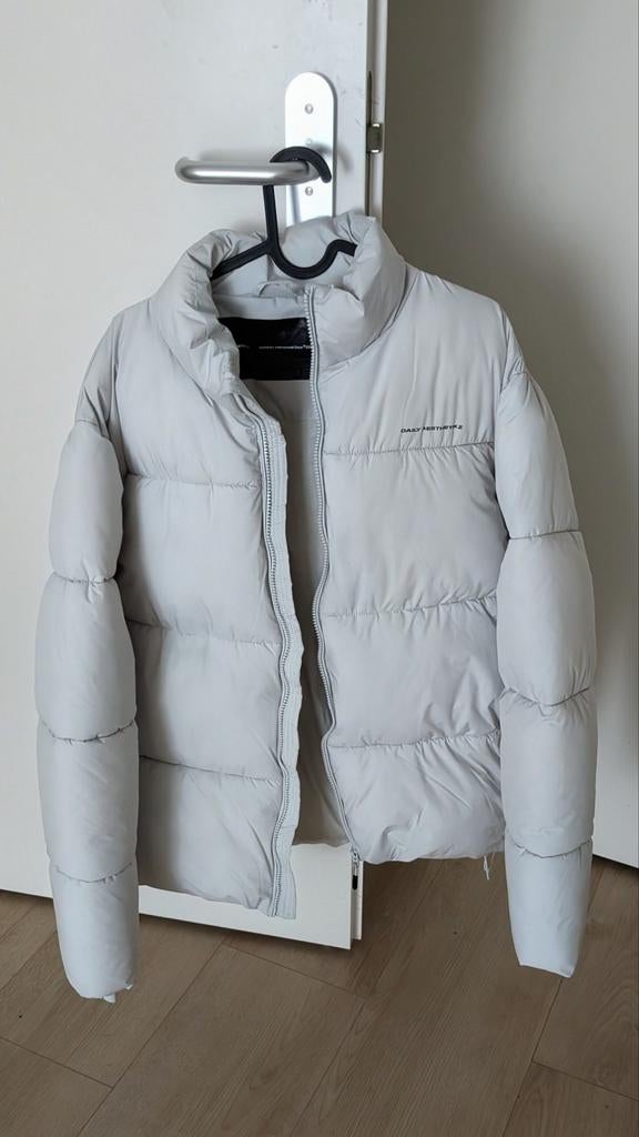 Daily Aesthetikz Ice Puffer Jacket - Maat M, Ophalen of Verzenden, Gedragen, Overige kleuren