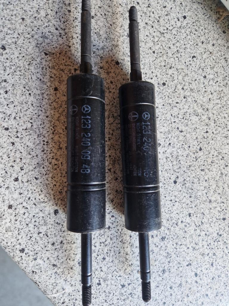 Motor schokdemper Mercedes W123, Auto-onderdelen, Ophalen