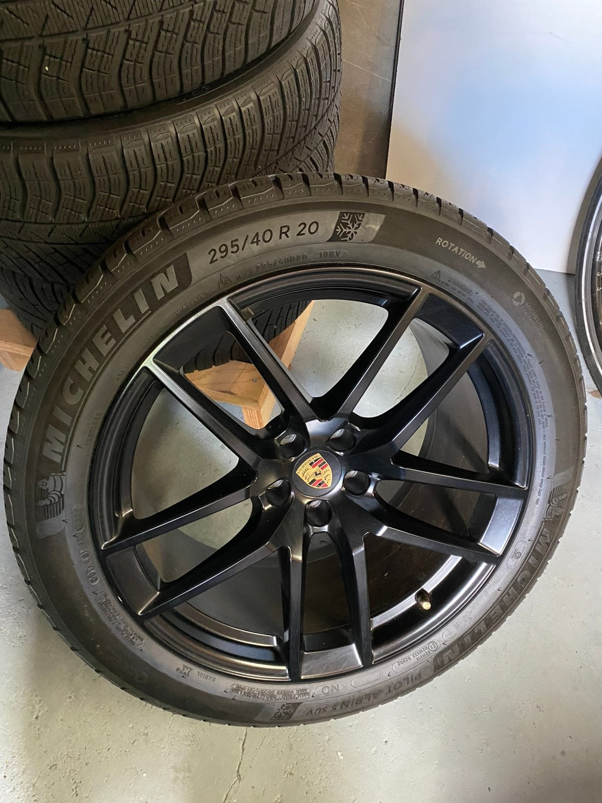 Porsche Macan S lll 2022 295 40 20 Velgen Origineel Michelin, Ophalen of Verzenden