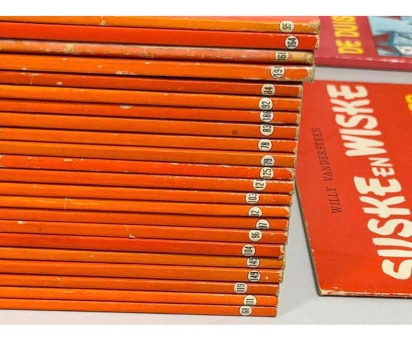 Suske en Wiske – partij van 25 boekjes 22 + 3 losse edities, Meerdere stripboeken, Ophalen of Verzenden, Zo goed als nieuw