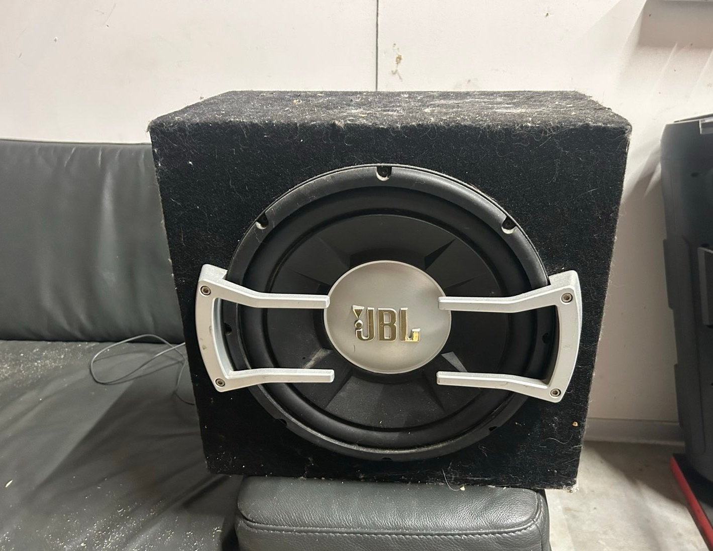 JBL GTO1264 Subwoofer in behuizing - 300W RMS, Ophalen of Verzenden, Gebruikt