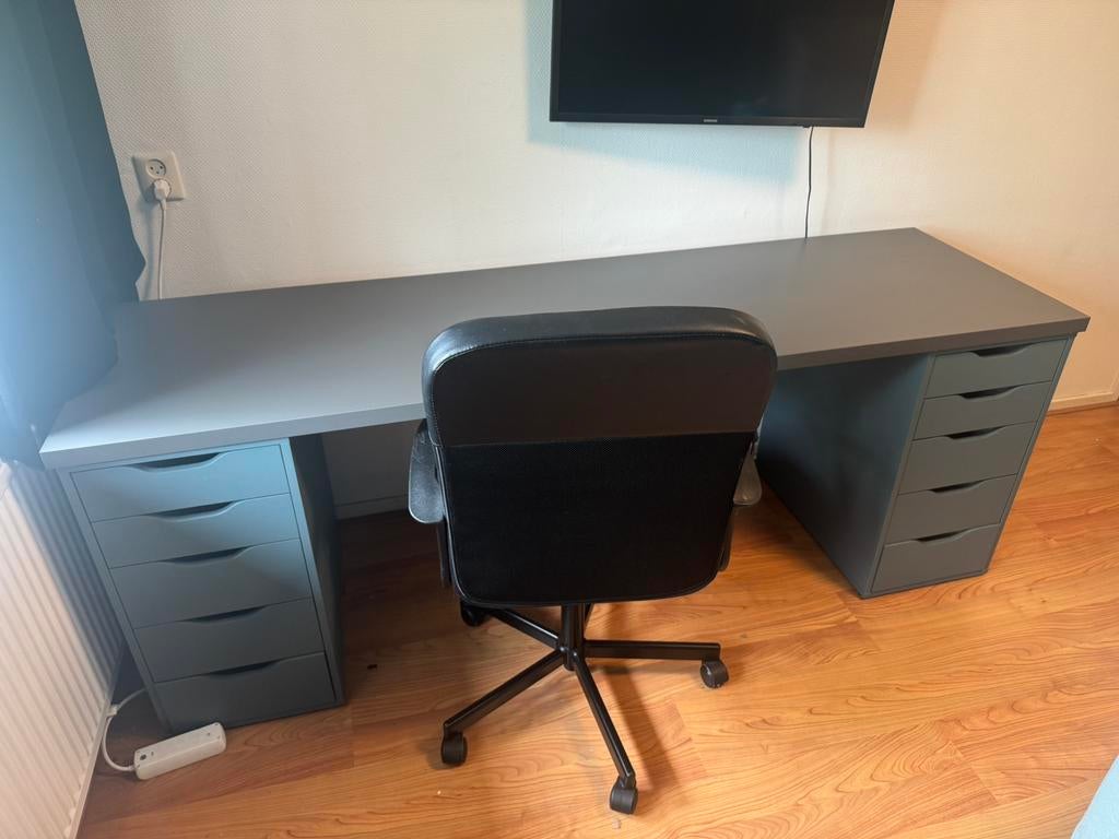 Lagkapten / alex bureau ikea, Huis en Inrichting, Bureaus, Ophalen, Zo goed als nieuw