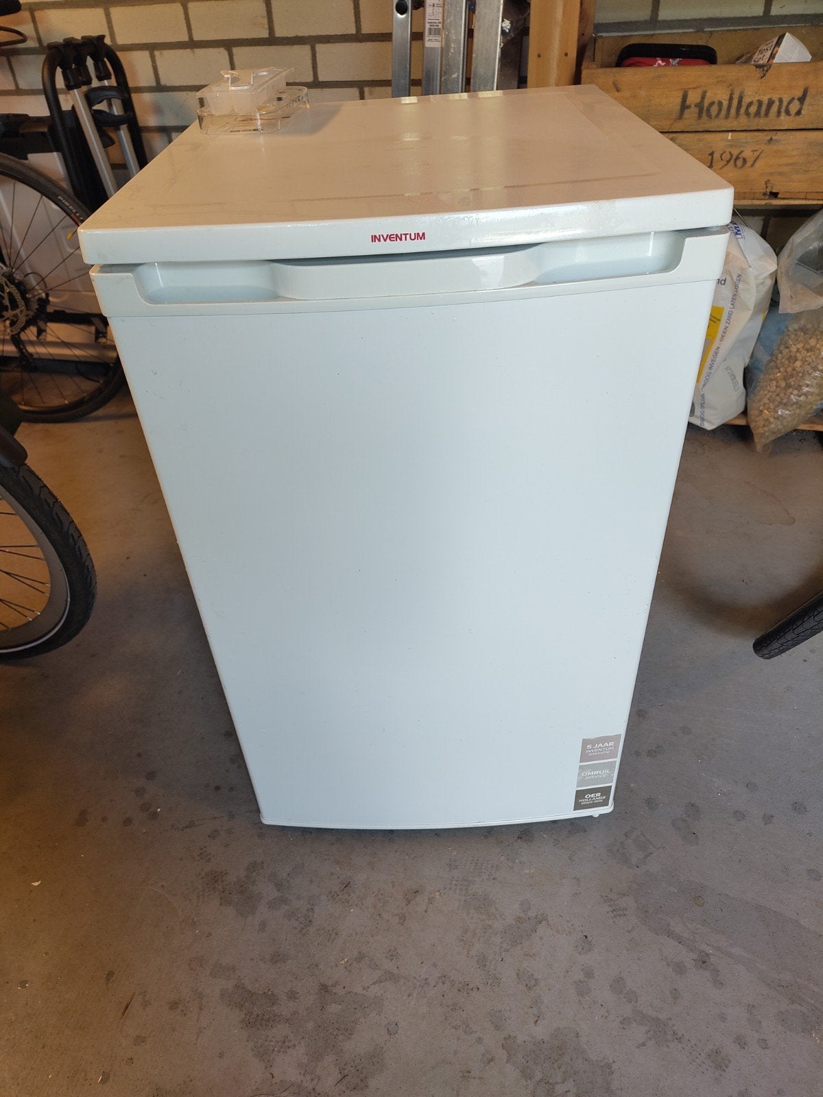 Inventum KV501 Vrijstaande Koelkast met Vriesvak, Gebruikt, 75 tot 100 liter, Energieklasse A of zuiniger, 45 tot 60 cm