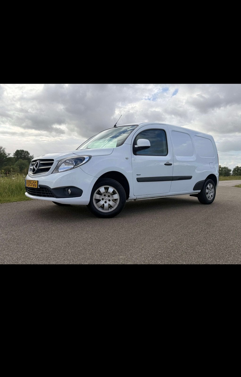 Mercedes-Benz Citan 1.5 CDi 2017 L2, Auto's, Bestelauto's, Particulier, Elektrische ramen, Lichtmetalen velgen, Parkeersensor
