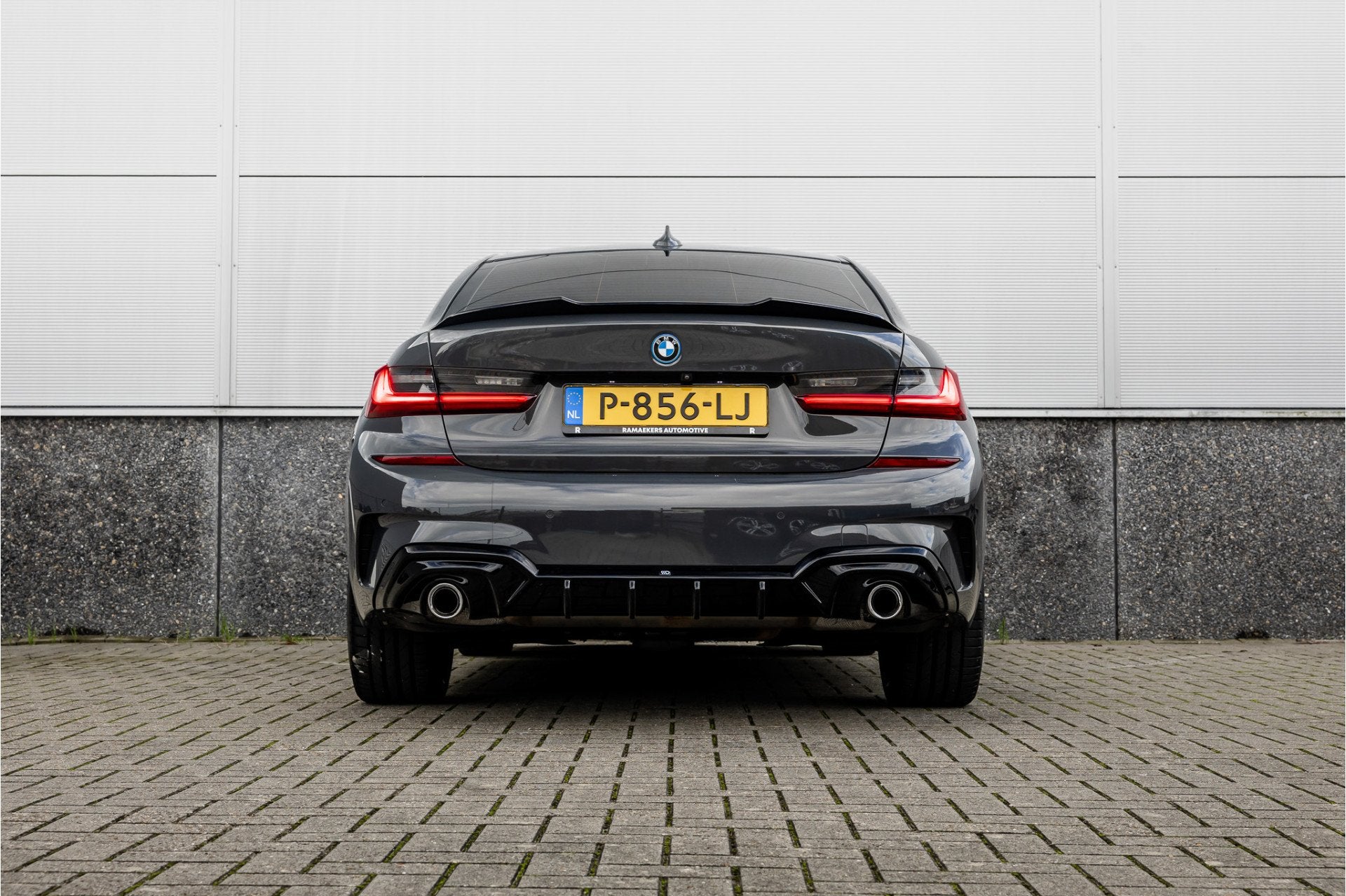 Foto 5 van BMW 3-serie M-Sport M-Sportstoel / HiFi / Camera / Maxton /