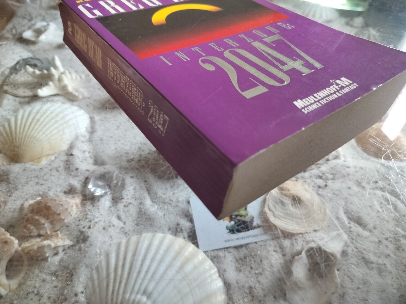 Greg Bear - Interzone 2047, Ophalen of Verzenden, Gelezen, Bear
