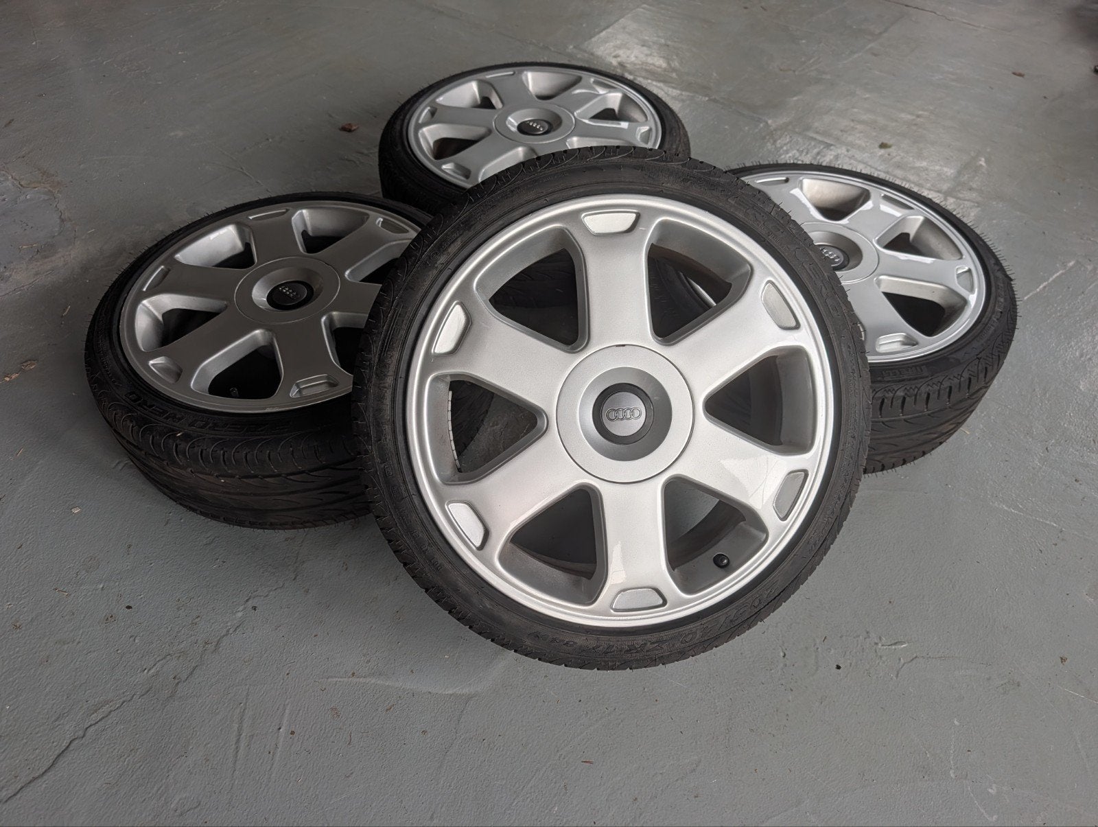 17' 5x100 Audi S3 Velgen met Banden, Auto-onderdelen, Ophalen, Gebruikt, Banden en Velgen, 17 inch