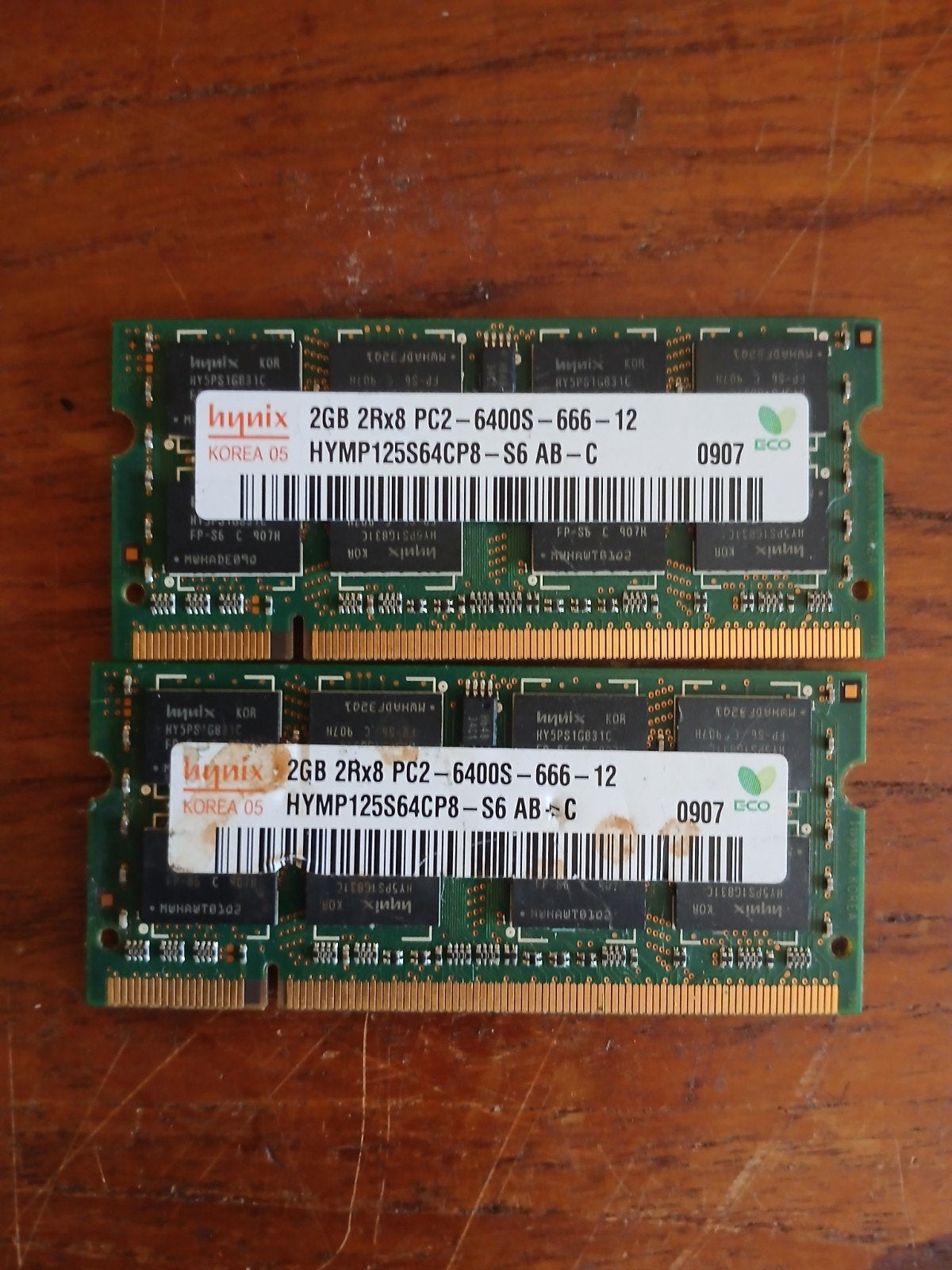 2x 2GB DDR2 RAM Geheugen voor Laptop (Dell Certified), Computers en Software, RAM geheugen, Gebruikt, Ophalen of Verzenden, DDR2