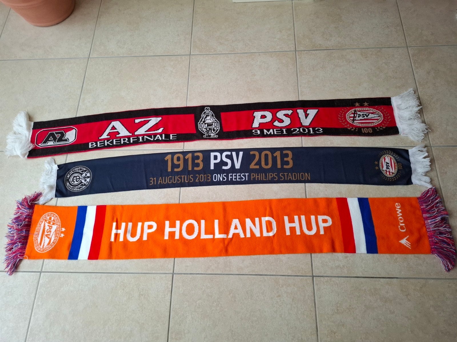 psv shawls, Ophalen, Zo goed als nieuw, Muts