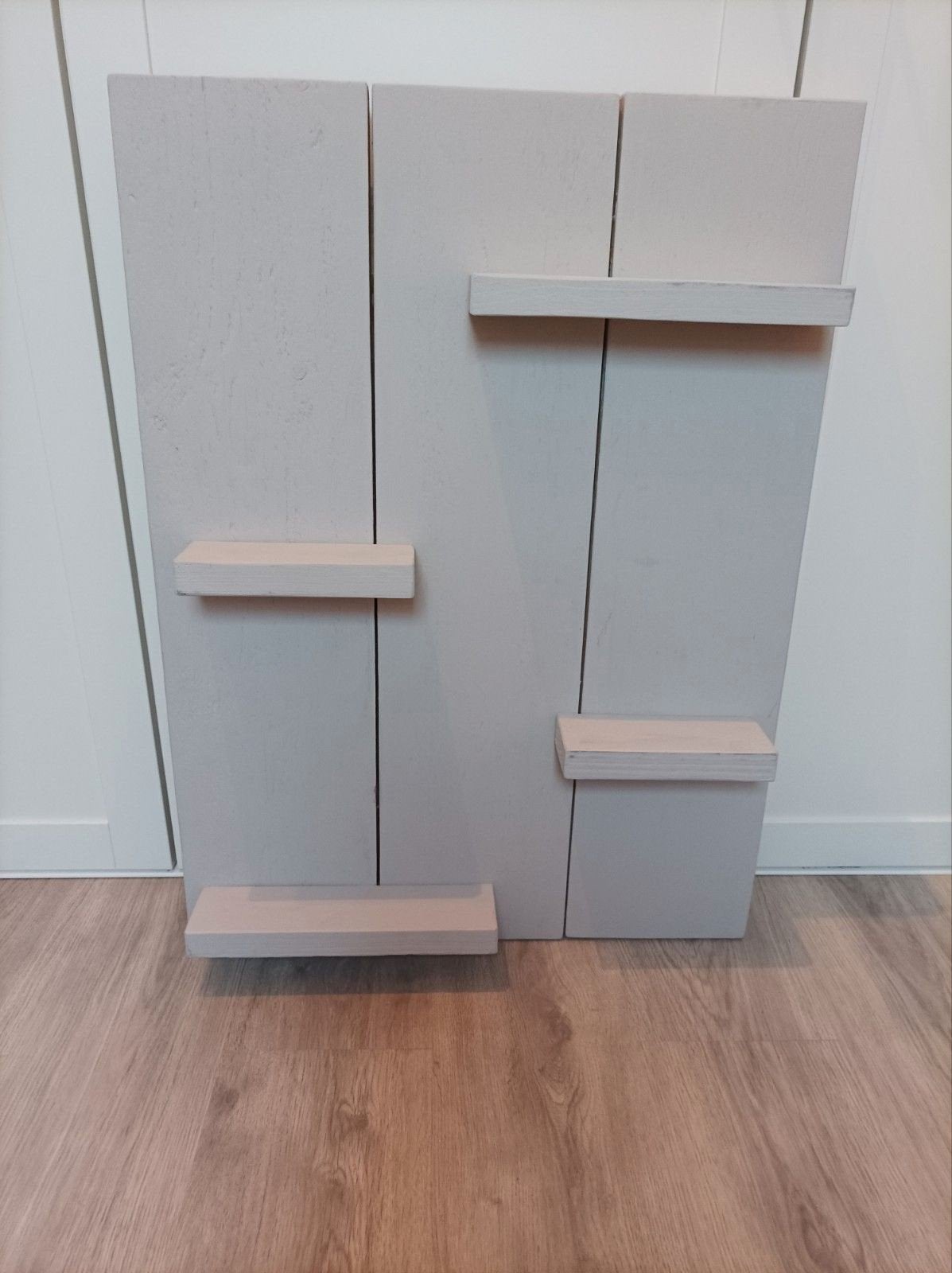 Wandbord, Ophalen