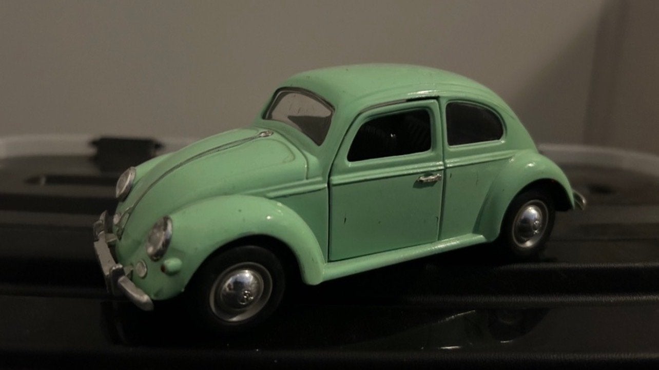 Volkswagen Kever modelauto - Lichtgroen, Ophalen of Verzenden, Zo goed als nieuw, Auto, Overige merken