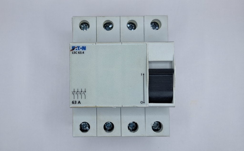 Eaton Groepenkast Hoofdschakelaar LSC 63.4 63A (1x), Gebruikt, Onbekend, Ophalen of Verzenden, Eaton