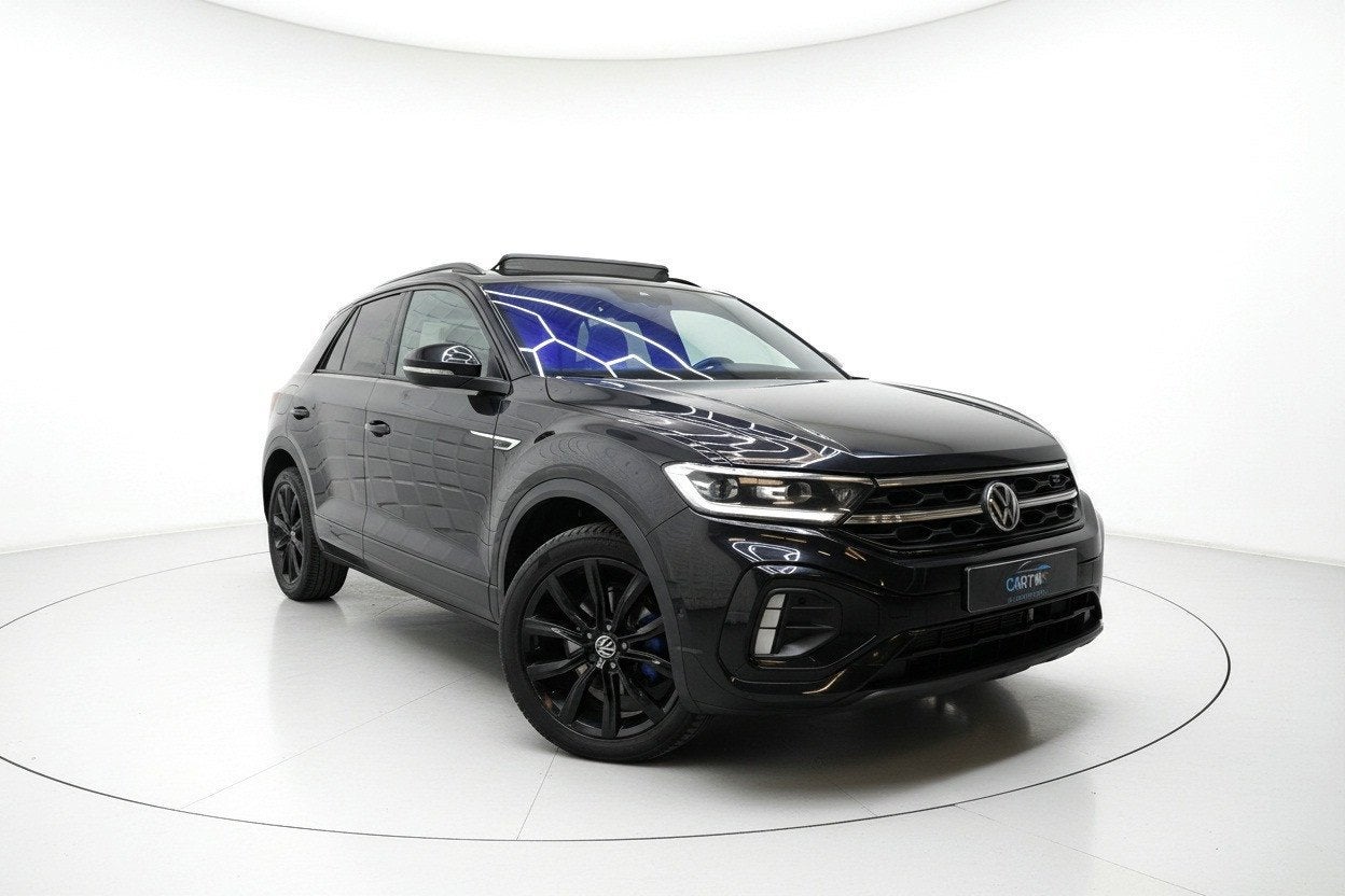 Volkswagen T-Roc 1.5 TSI 2x R LINE PANO VIRTUAL CAM ACC IQ, Dealer onderhouden, 1258 kg, 4 cilinders, 150 pk