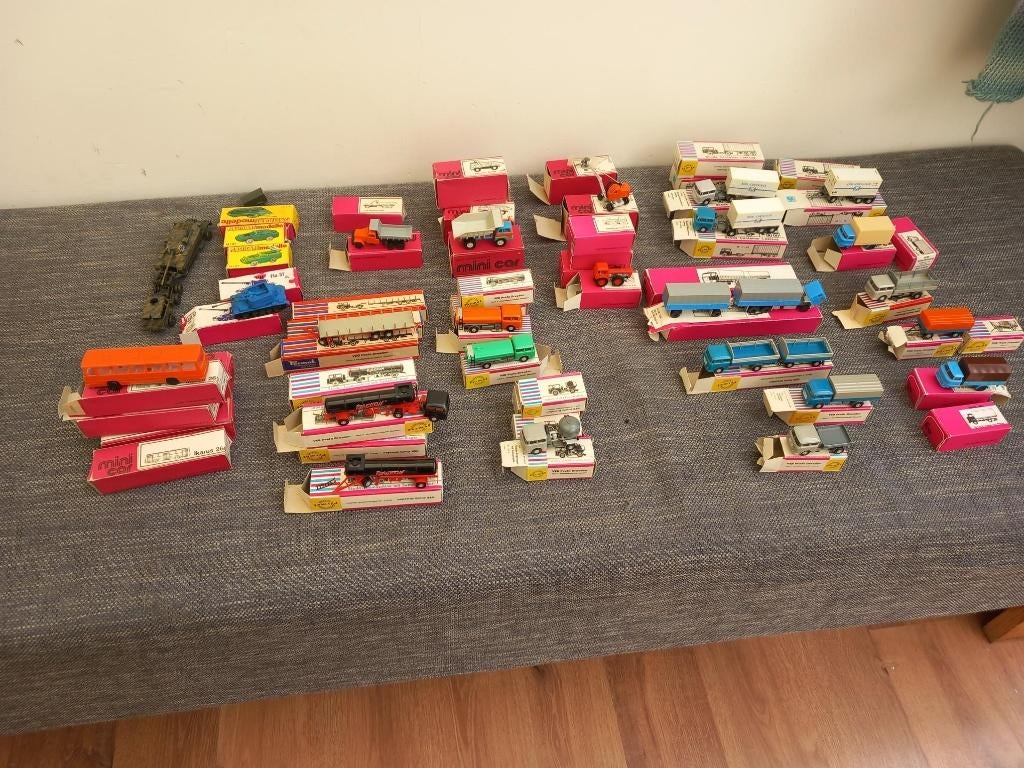 Kavel modelauto,s VEB, Ophalen of Verzenden, Zo goed als nieuw, Auto, Overige merken