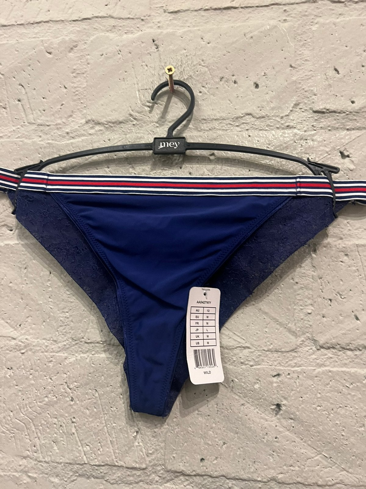 Freya slip maat L 40/42  NIEUW!! Nu €5,-, Ophalen of Verzenden, Slip