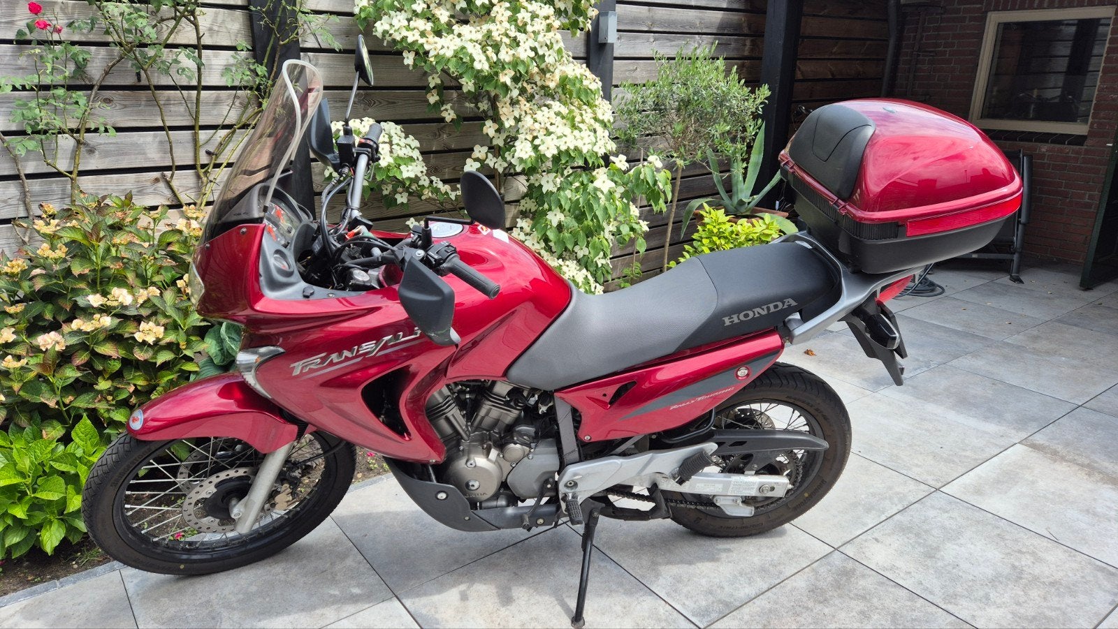 Honda Transalp, Motoren, Handvatverwarming, 2 cilinders, Motorrijbewijs A, Gebruikt