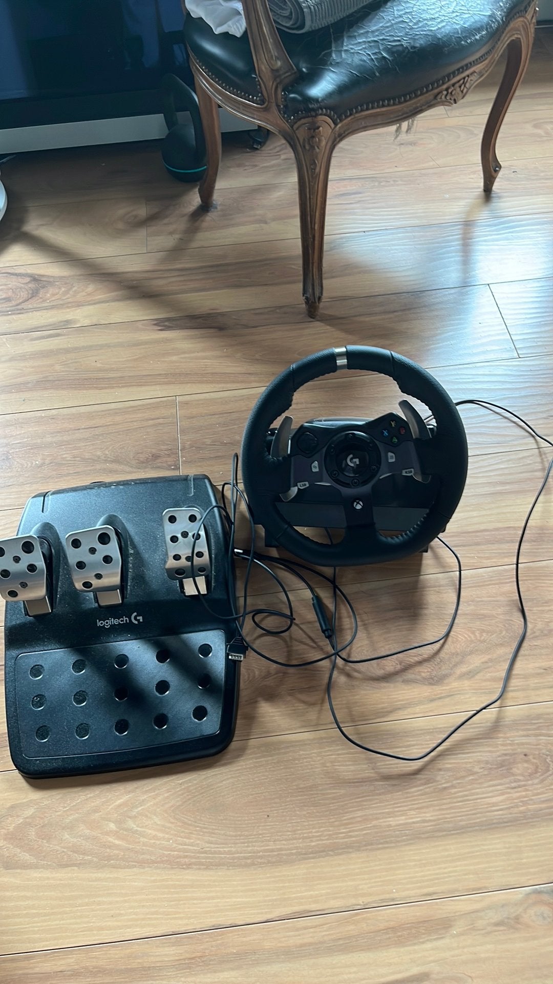 Logitech g920 racestuur met pedalen, Ophalen of Verzenden, Zo goed als nieuw, Stuurtje of Sportattribuut, Xbox One