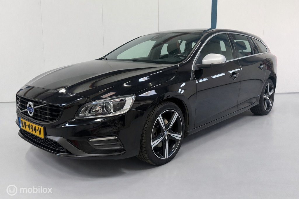 Volvo V60 2.0 T4 Sport AUTOMAAT / NL-AUTO / NAVI, Auto's, Volvo, Bedrijf, Te koop, V60, ABS, Airbags, Airconditioning, Alarm, Automatische klimaatregeling