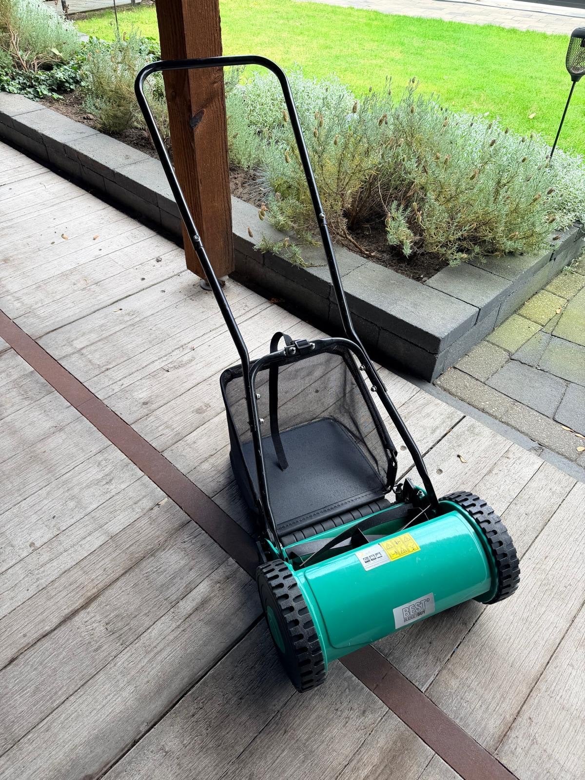 BEST Budgetbuy Handgrasmaaier met Opvangzak, Tuin en Terras, Ophalen, Handgrasmaaier, Zo goed als nieuw, Opvangzak