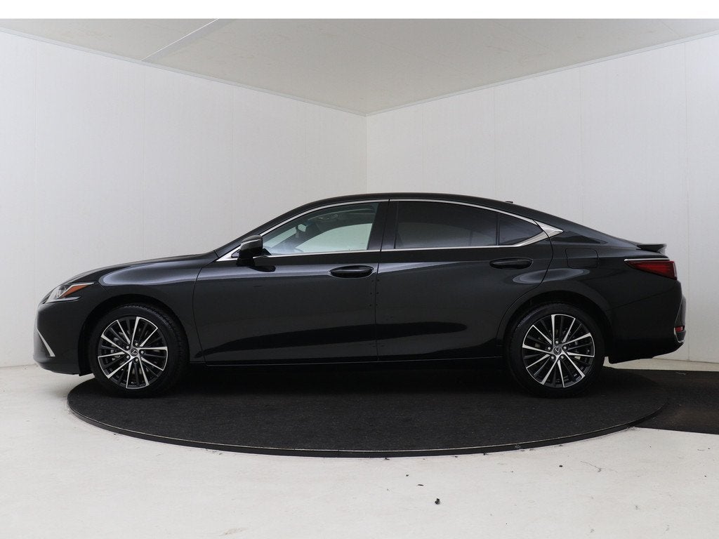 Lexus ES 300h 35th Edition | Lederen Bekleding | Sunroof | A, Auto's, Lexus, 12 maanden, 4 cilinders, 1655 kg, Zwart