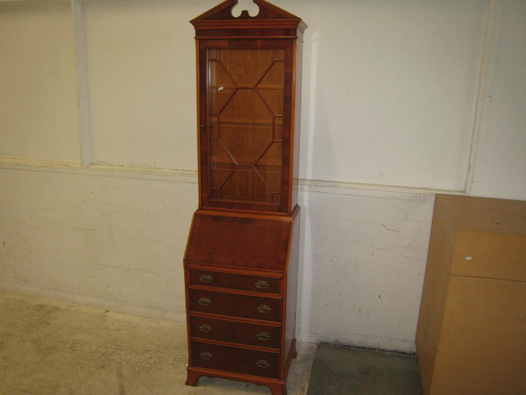 Fraai Heldense secretaire met opstand, Huis en Inrichting, Niet ingevuld, Gebruikt, Niet ingevuld, Niet ingevuld