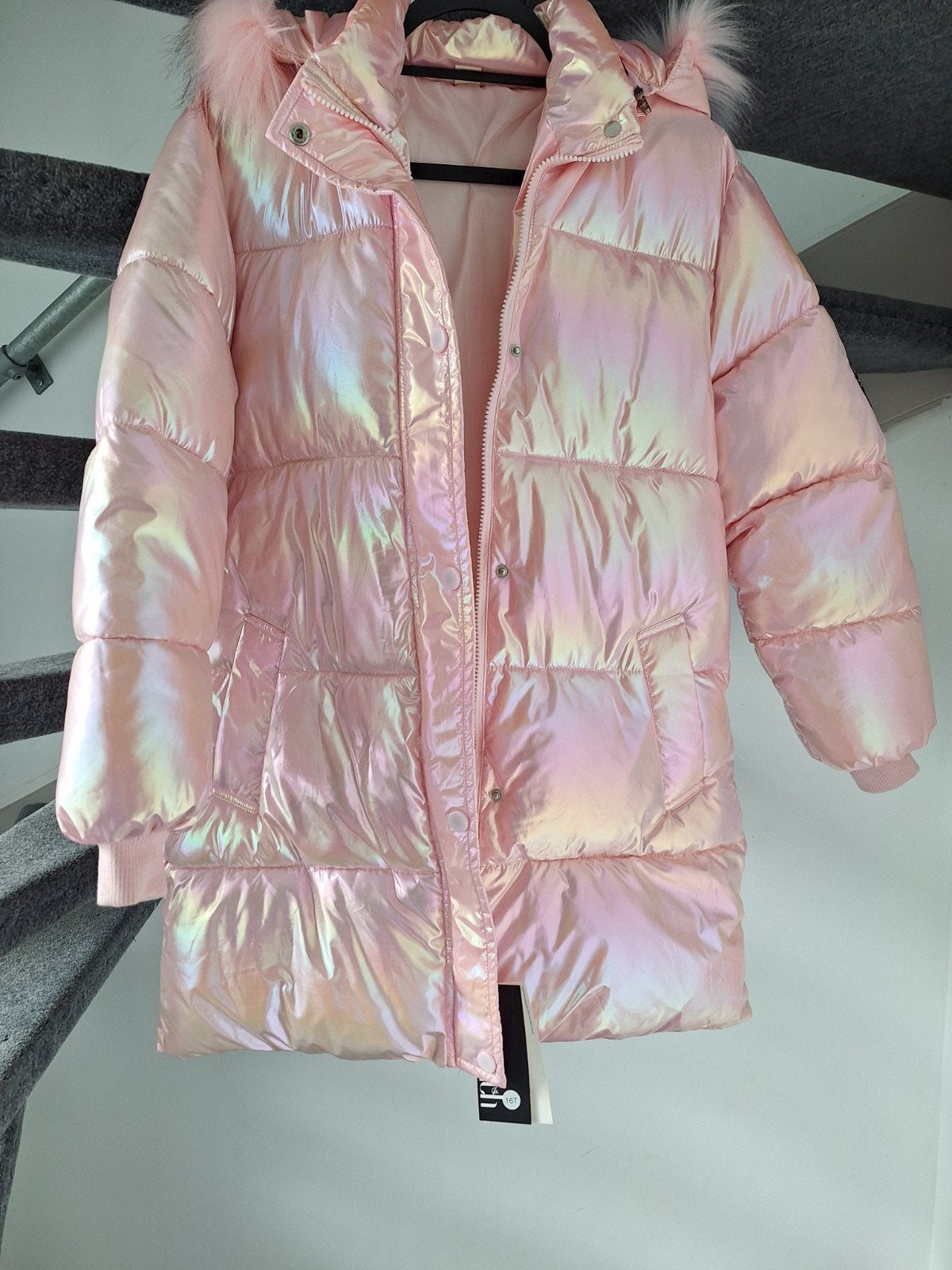 Roze iriserende jas met bontkraag - Maat 38, Nieuw, Ophalen of Verzenden, Roze, Maat 38/40 (M)