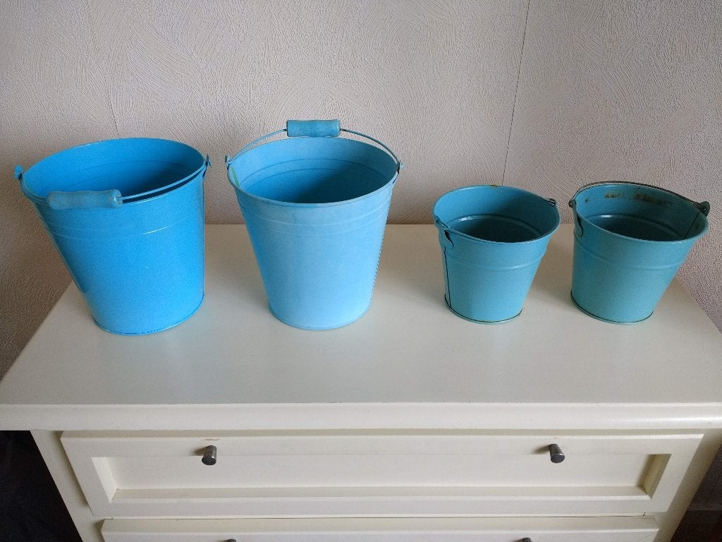 4 Turquoise, blauwe emmertjes van metaal als bloempot, Gebruikt, Rond, Ophalen of Verzenden, Metaal