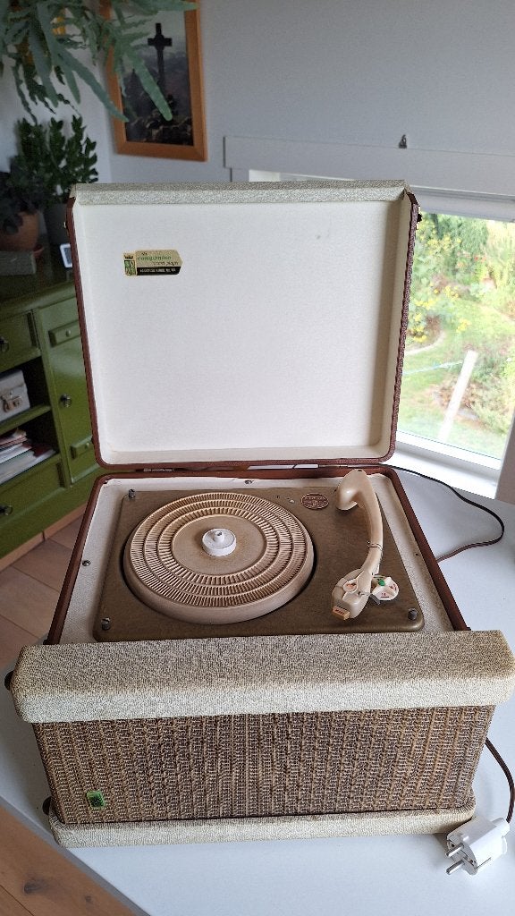 Vintage Triotrack Platenspeler in Koffer - Jaren '50/60, Audio, Tv en Foto, Platenspelers, Ophalen, Gebruikt, Platenspeler, Overige merken