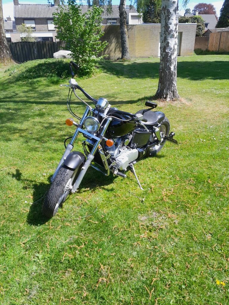 Mooie Honda Shadow 1100 Bobber uit 1987 - Nieuwe band/accu, Motoren, Particulier