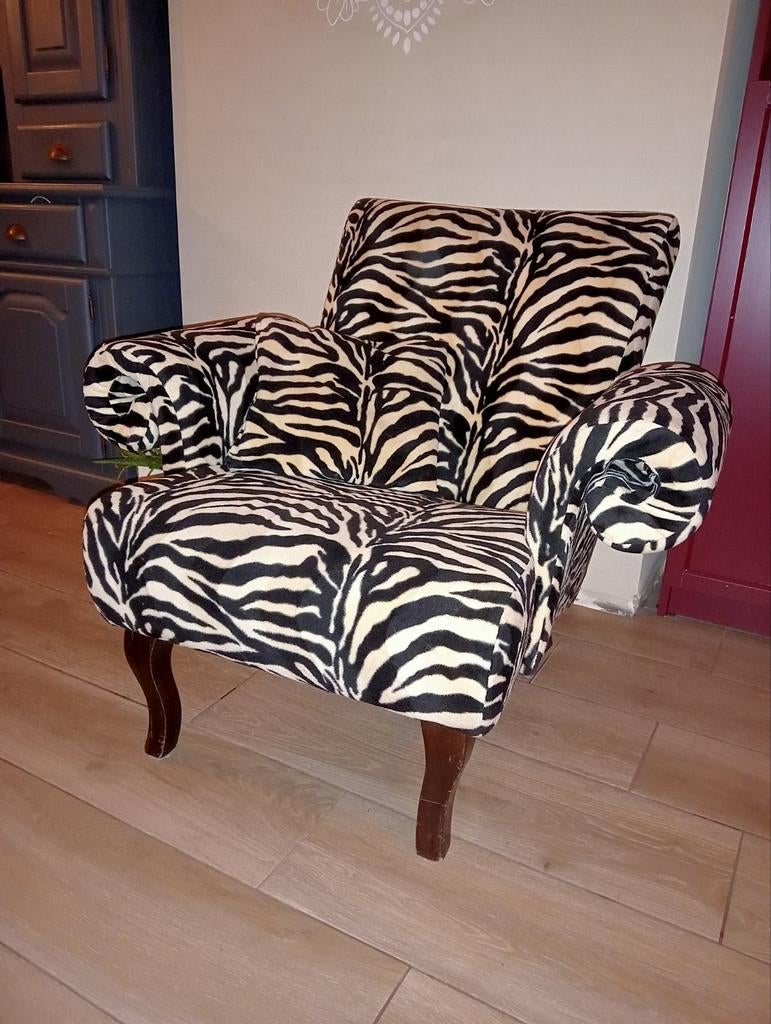Opvallende fauteuil met zebraprint, Gebruikt, 75 tot 100 cm, 75 tot 100 cm, Stof