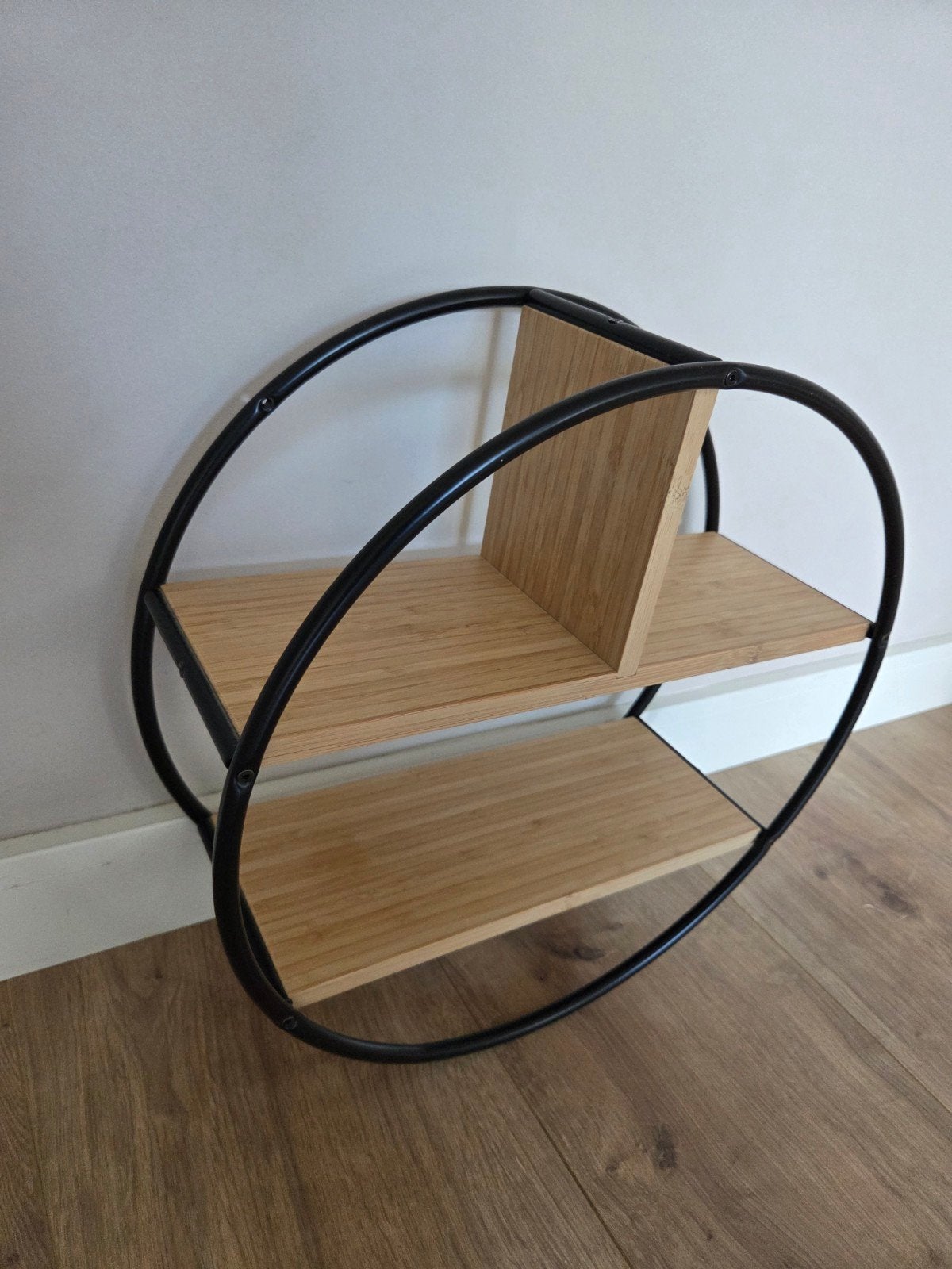 Rond wandrek van hout en staal, Huis en Inrichting, Woonaccessoires | Wandplanken en Boekenplanken, Ophalen of Verzenden, Zo goed als nieuw