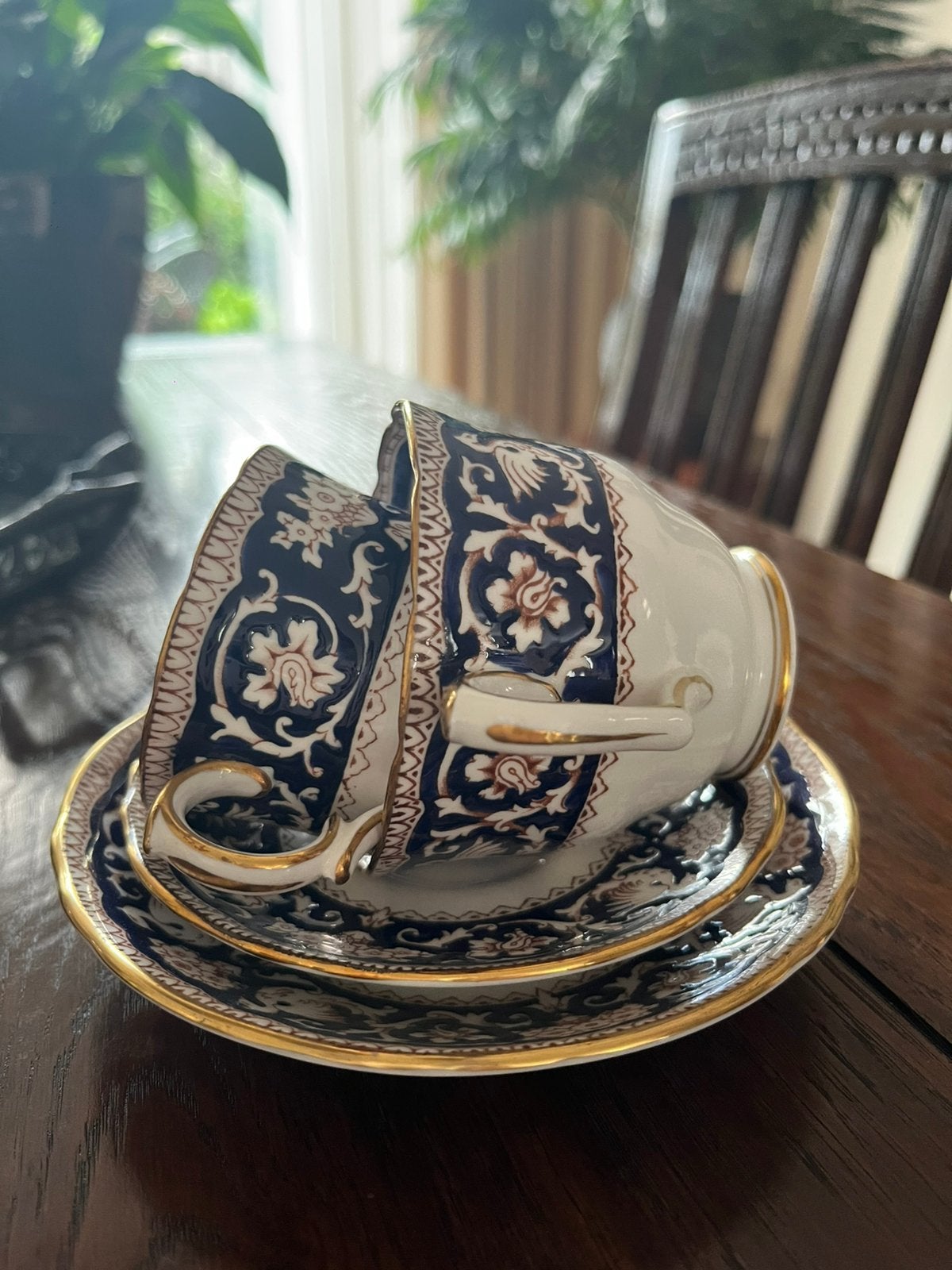 Antiek servies crown staffordshire, Ophalen
