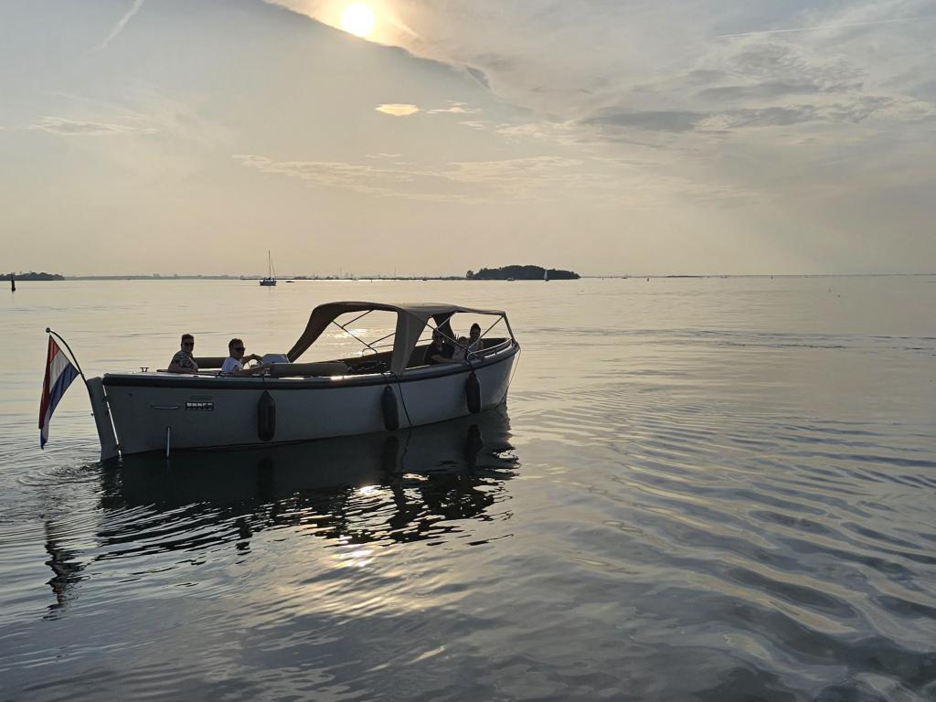 STOUT 750 | 30pk Suzuki | DEMO sloep, Niet ingevuld, 6 meter of meer, Niet ingevuld, Nieuw